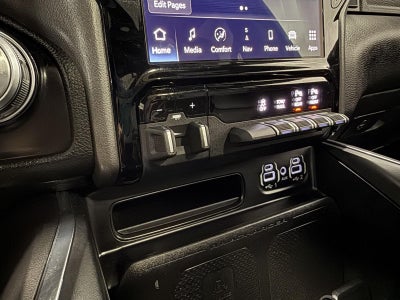 2023 RAM 1500 Laramie Crew Cab 4x4 6'4' Box