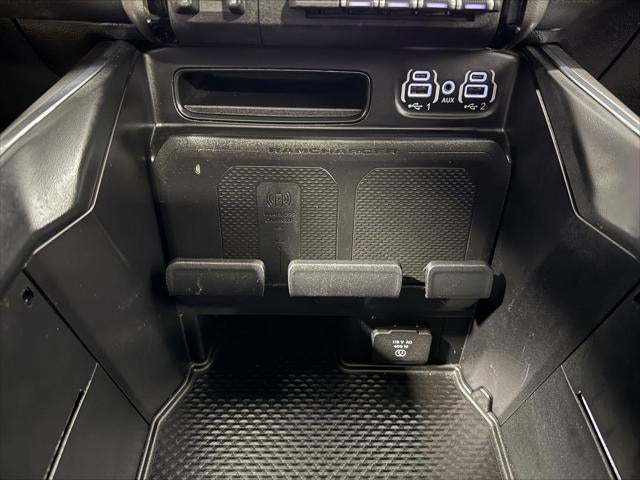 2023 RAM 1500 Laramie Crew Cab 4x4 6'4' Box