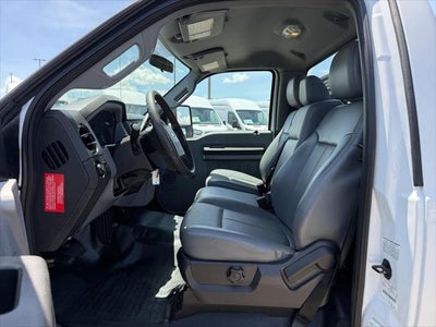 2015 Ford F-350 Chassis XL