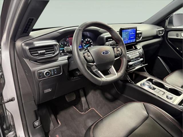 2024 Ford Explorer ST-Line