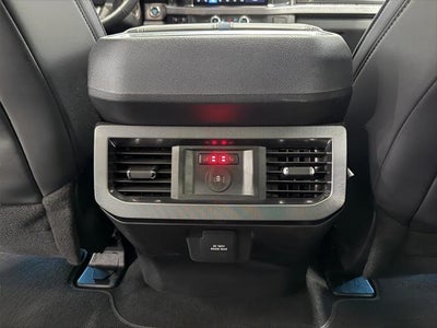 2025 Ford F-250 Platinum