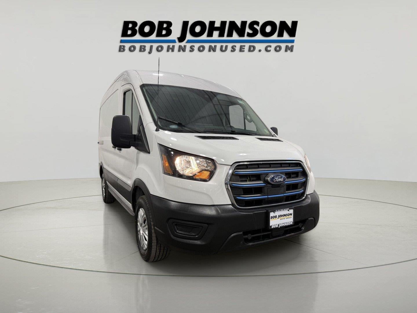 2022 Ford E-Transit-350 Cargo Van T-350 130' Med Rf 9500 GVWR RWD