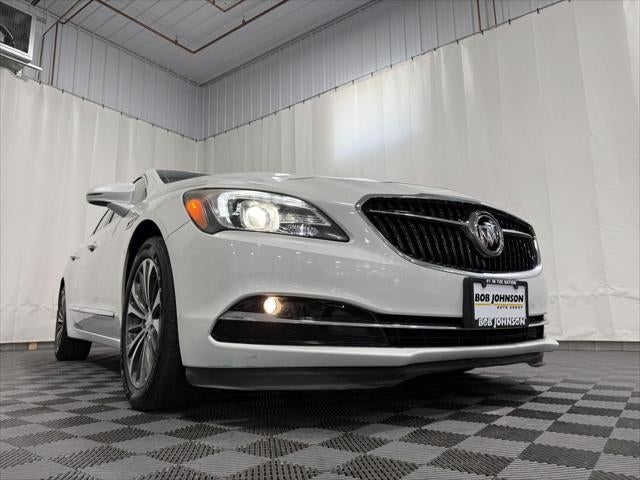 2017 Buick LaCrosse Essence