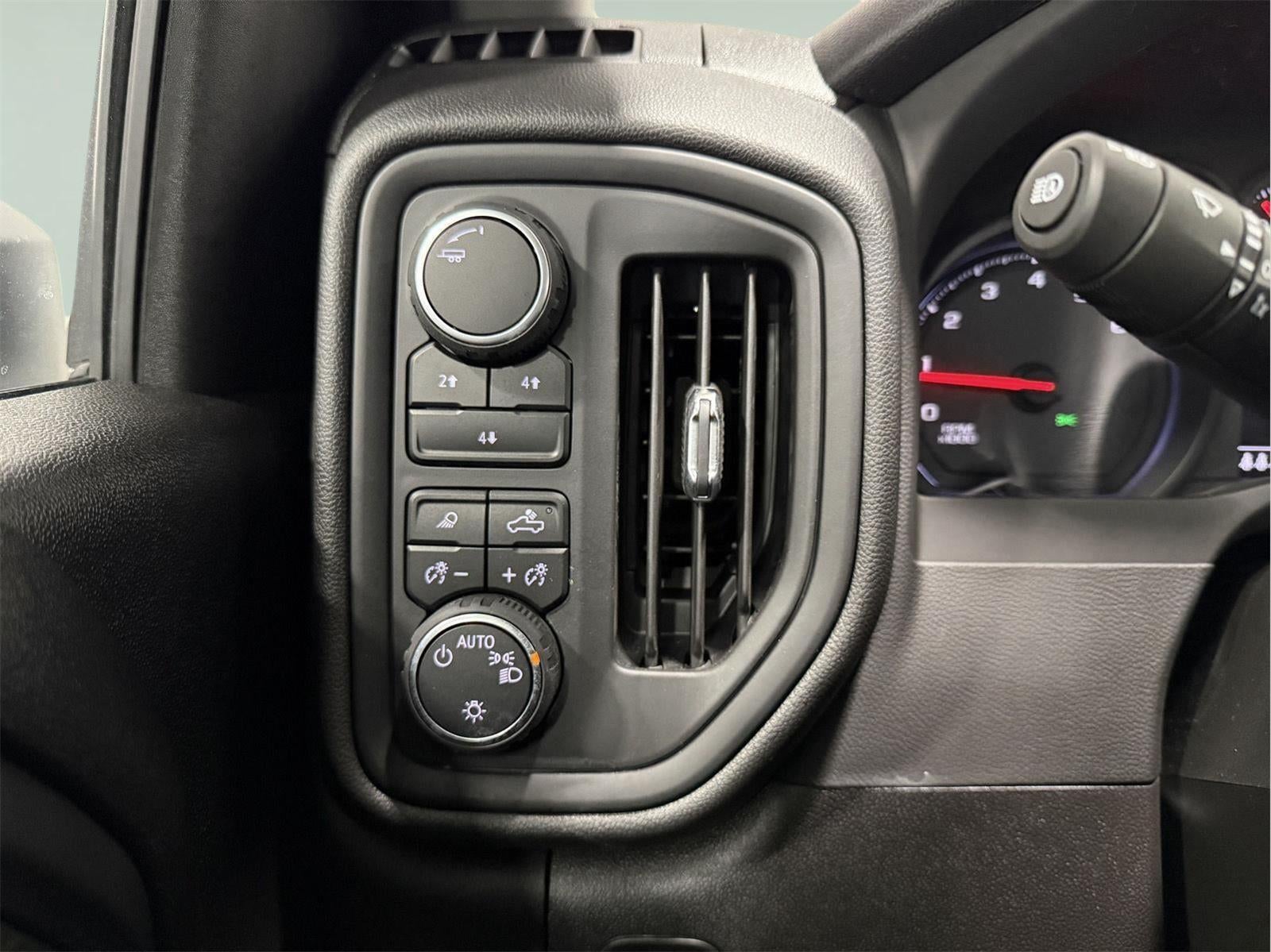 2025 Chevrolet Silverado 2500HD 4WD Crew Cab Long Bed Work Truck