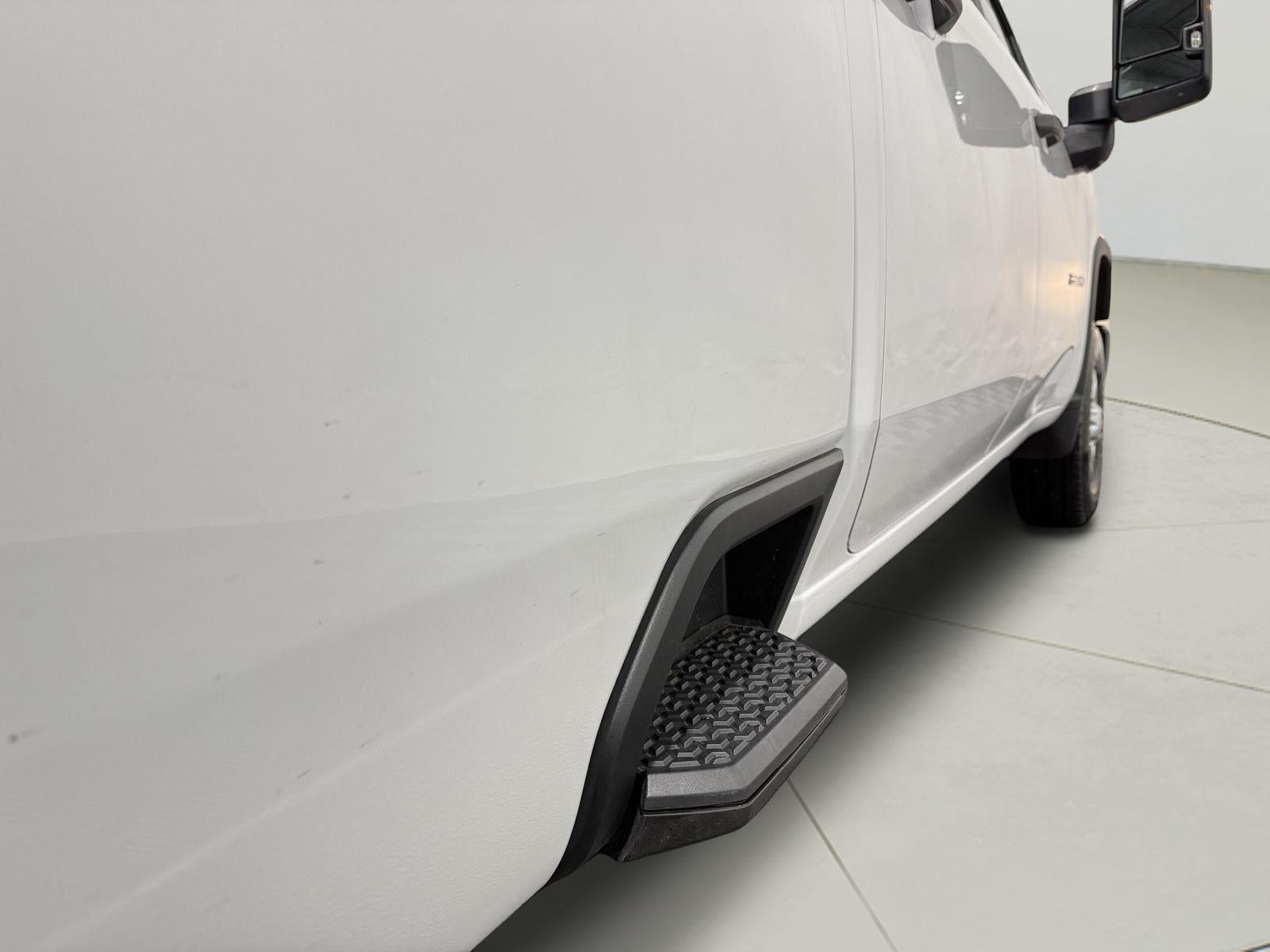 2025 Chevrolet Silverado 2500HD 4WD Crew Cab Long Bed Work Truck