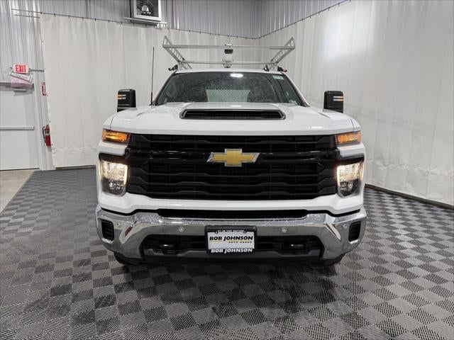 2025 Chevrolet Silverado 2500HD 4WD Crew Cab Long Bed Work Truck