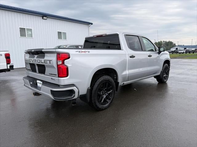 2020 Chevrolet Silverado 1500 4WD Crew Cab Short Bed Custom