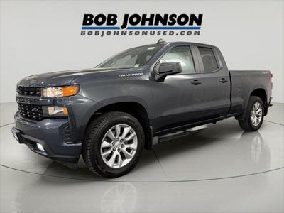 2020 Chevrolet Silverado 1500 4WD Double Cab Standard Bed Custom