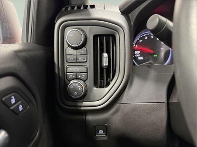 2021 Chevrolet Silverado 1500 4WD Double Cab Standard Bed Custom