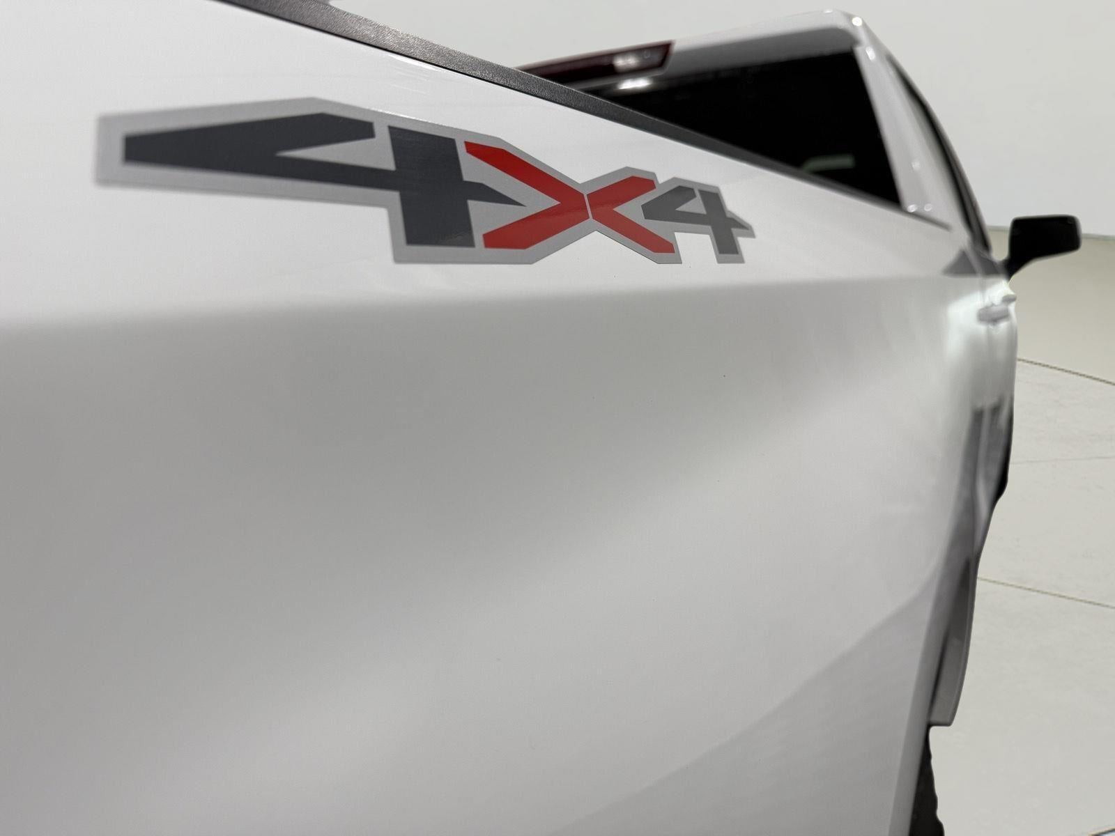 2025 Chevrolet Silverado 1500 4WD LT