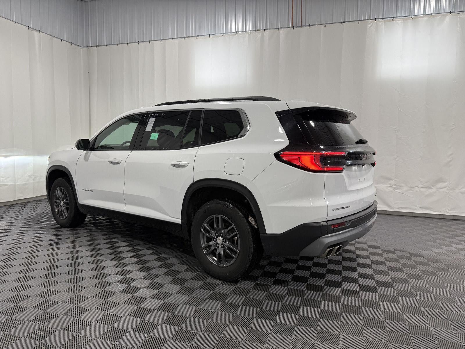 2025 GMC Acadia FWD Elevation