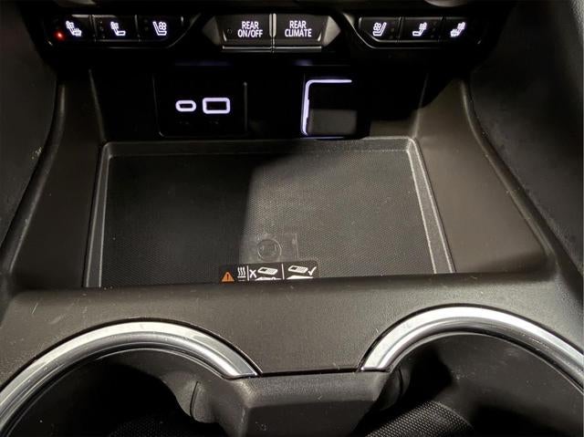 2024 GMC Yukon XL 4WD SLT