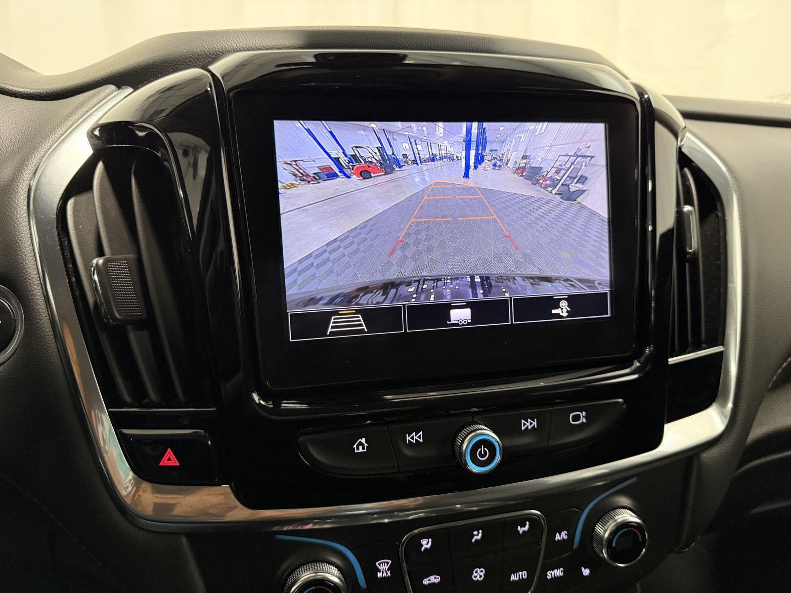 2020 Chevrolet Traverse AWD LT Cloth