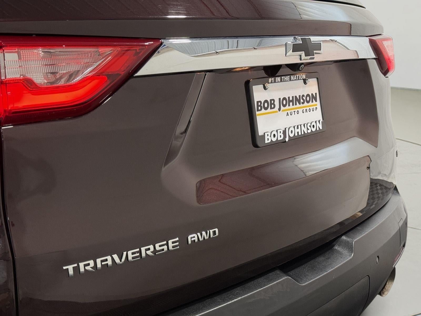 2020 Chevrolet Traverse AWD LT Cloth