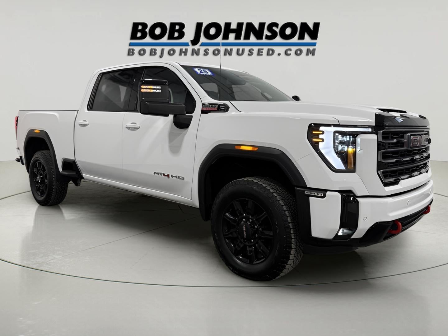 2025 GMC Sierra 2500HD 4WD Crew Cab Standard Bed AT4