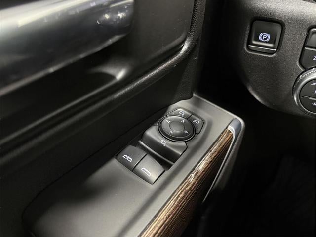 2024 GMC Sierra 3500HD 4WD Regular Cab Long Bed SLE