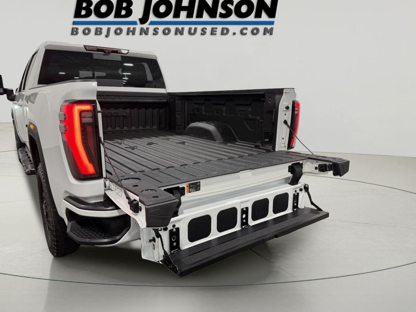 2024 GMC Sierra 2500HD 4WD Crew Cab Standard Bed AT4