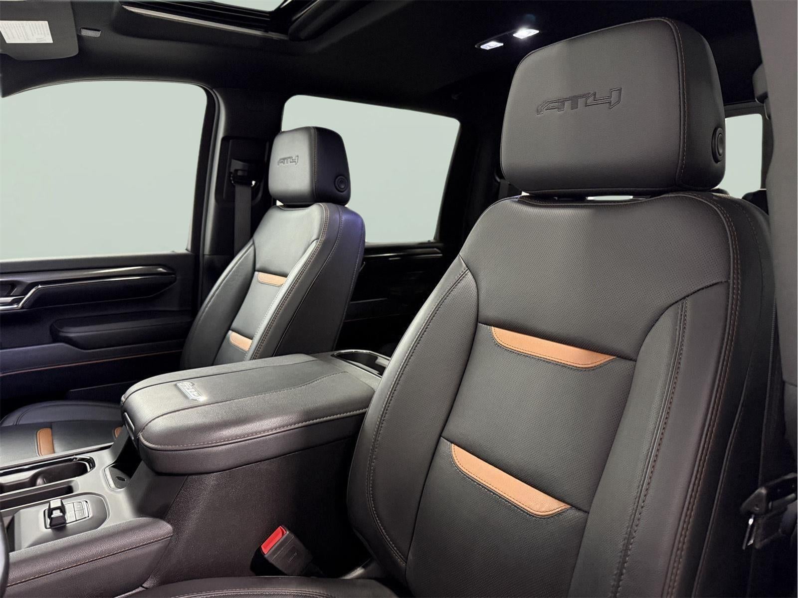 2024 GMC Sierra 3500HD 4WD Crew Cab Standard Bed AT4