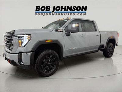 2025 GMC Sierra 2500HD AT4