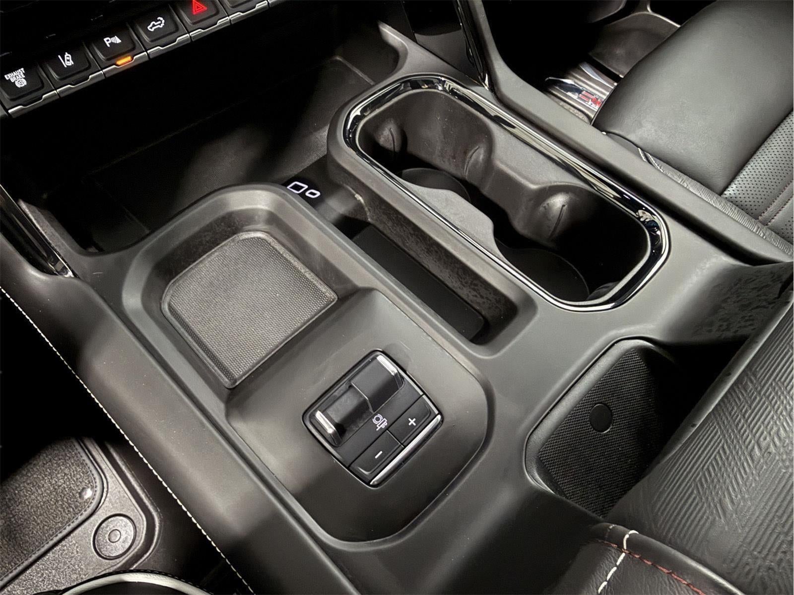 2025 GMC Sierra 2500HD AT4X