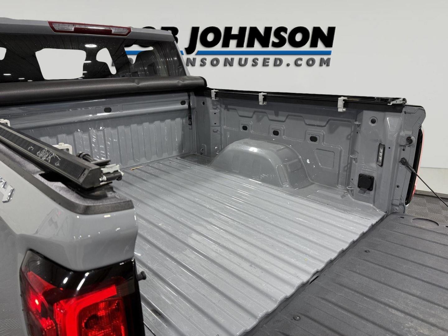 2024 GMC Sierra 1500 4WD Crew Cab Short Box Elevation with 3VL