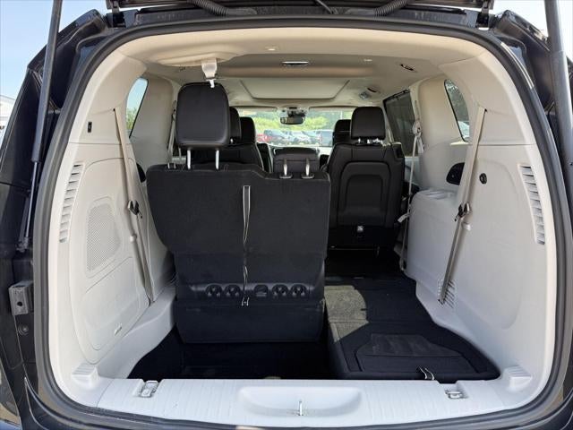 2024 Chrysler Pacifica Touring L AWD