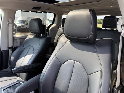 2024 Chrysler Pacifica Touring L AWD