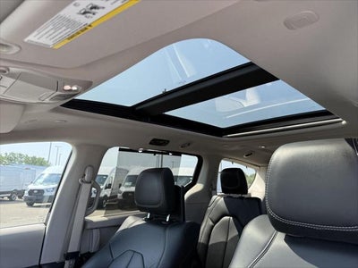 2024 Chrysler Pacifica Touring L AWD