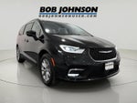 2022 Chrysler Pacifica Touring L AWD