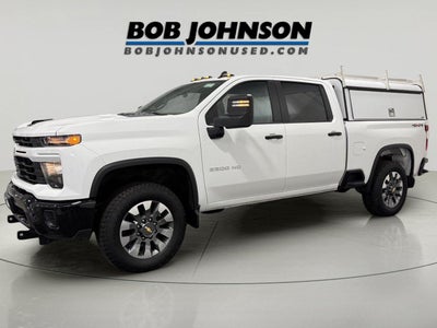 2025 Chevrolet Silverado 2500HD 4WD Crew Cab Standard Bed Custom