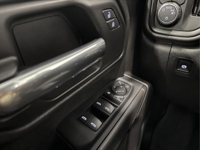 2025 Chevrolet Silverado 2500HD 4WD Crew Cab Standard Bed Custom
