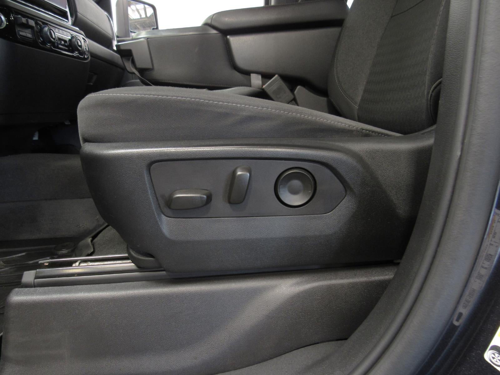 2024 Chevrolet Silverado 2500HD 4WD Crew Cab Standard Bed LT
