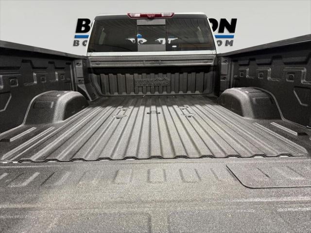 2024 Chevrolet Silverado 2500HD 4WD Crew Cab Standard Bed High Country