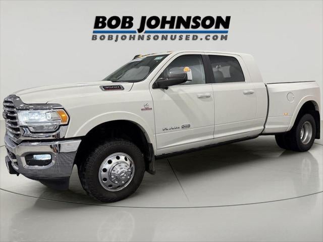 2020 RAM 3500 Laramie Longhorn Mega Cab 4x4 6'4' Box
