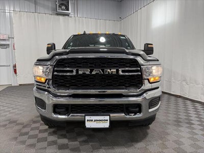 2024 RAM 2500 Tradesman Crew Cab 4x4 6'4' Box