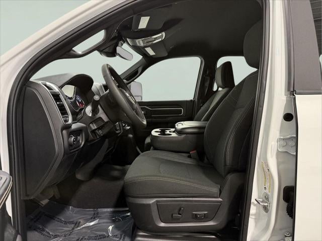 2025 RAM 2500 Big Horn Crew Cab 4x4 6'4' Box