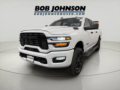 2025 RAM 2500 Big Horn Crew Cab 4x4 6'4' Box