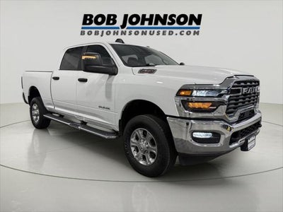 2026 RAM 2500 Big Horn Crew Cab 4x4 6'4' Box