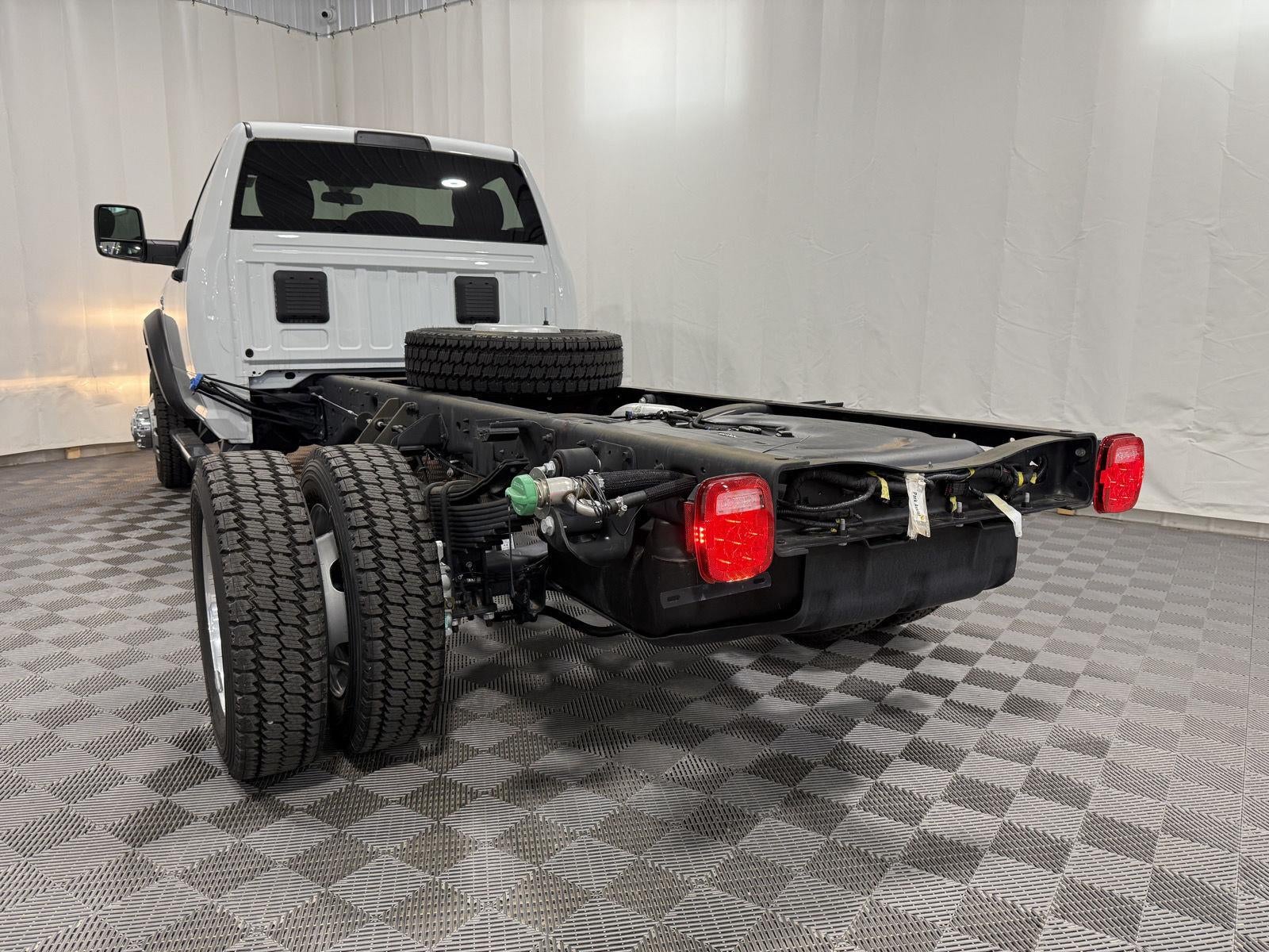 2024 RAM 5500 Chassis Tradesman/SLT