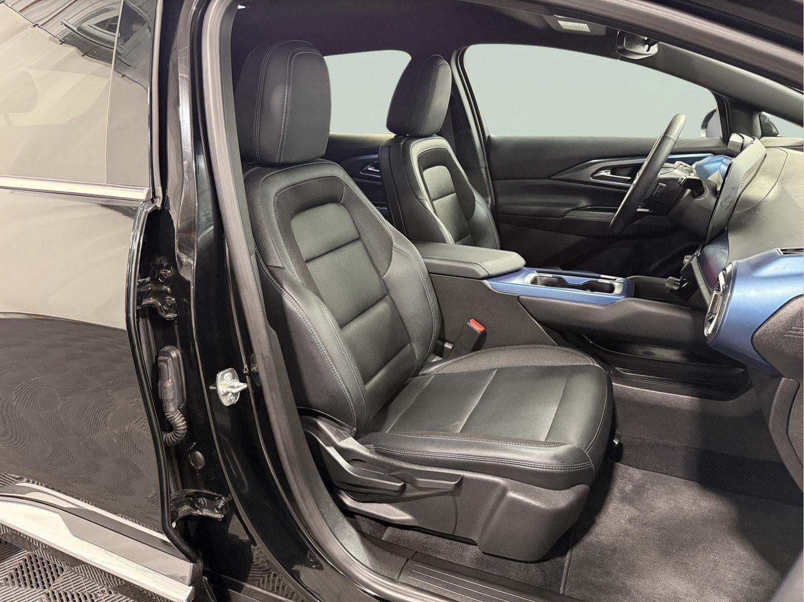 2024 Chevrolet Equinox EV LT