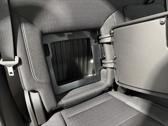 2025 GMC Sierra 1500 4WD Crew Cab Short Box Elevation with 3VL