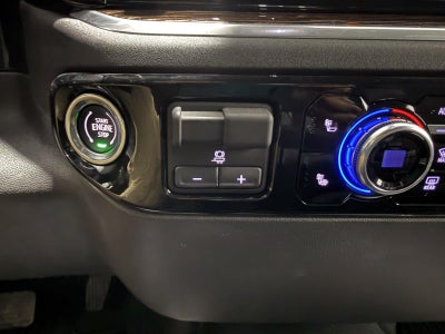 2025 GMC Sierra 1500 4WD Crew Cab Short Box Elevation with 3SB