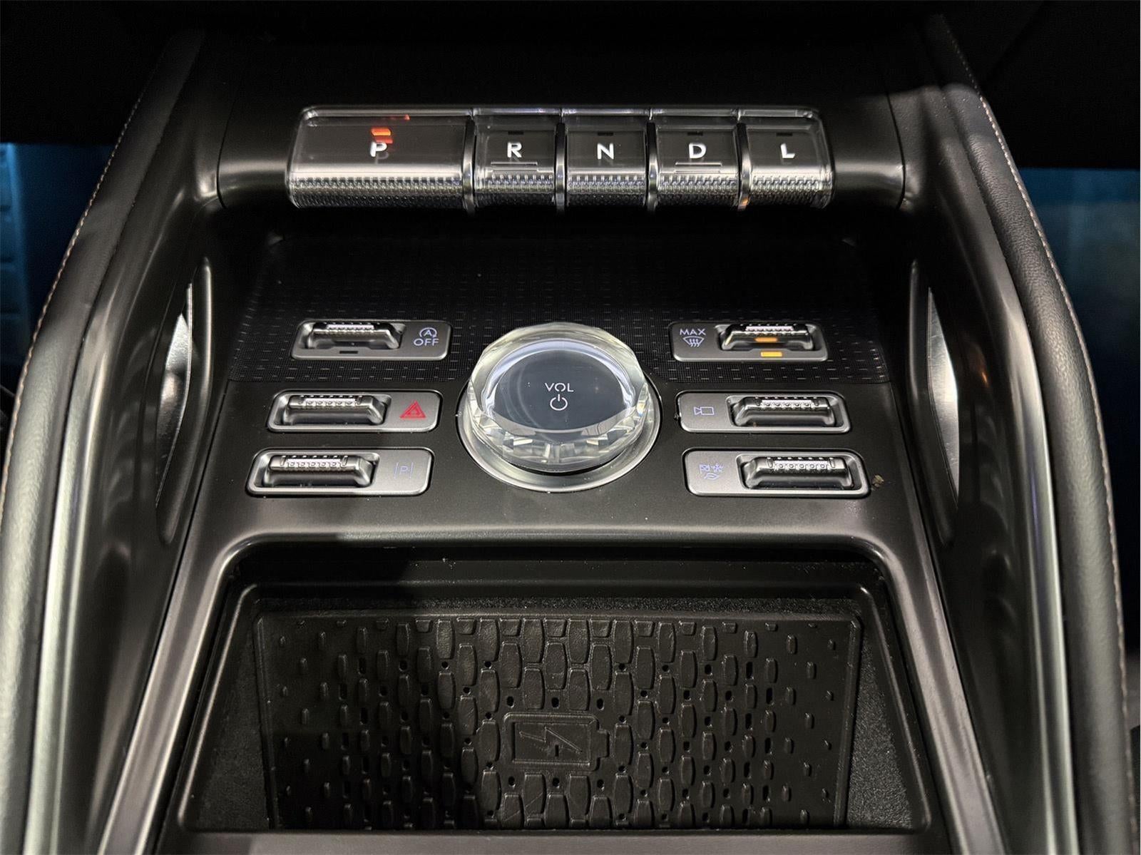 2024 Lincoln Nautilus Reserve