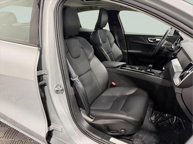 2025 Volvo S60 B5 Core