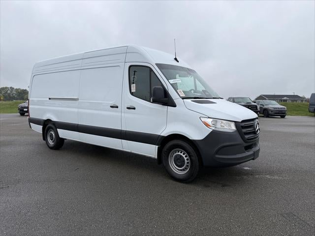 2025 Mercedes-Benz Sprinter 2500 High Roof 4-Cyl Diesel HO