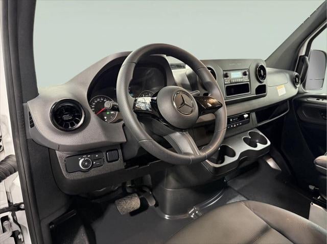 2025 Mercedes-Benz Sprinter 2500 High Roof 4-Cyl Diesel HO