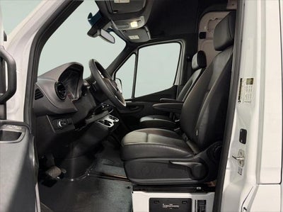 2025 Mercedes-Benz Sprinter 2500 High Roof 4-Cyl Diesel HO