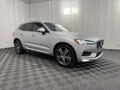2021 Volvo XC60 T6 Momentum