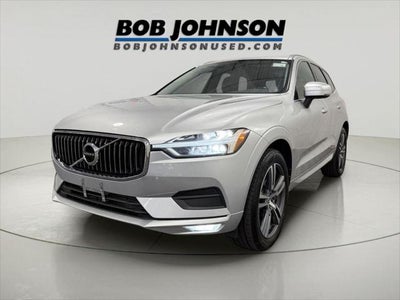 2021 Volvo XC60 T6 Momentum