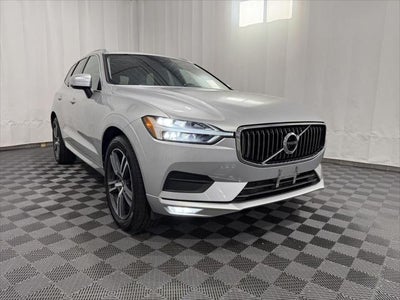 2021 Volvo XC60 T6 Momentum